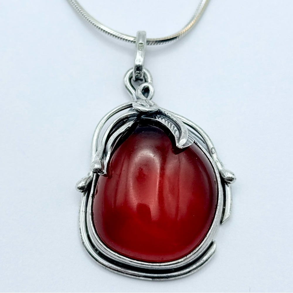 Vintage Amber Sterling Silver Pendant Necklace